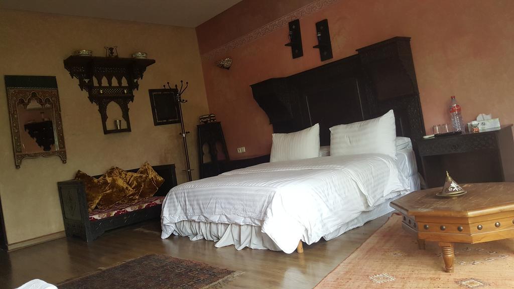 Bed and Breakfast Dar Diafa à Casablanca Extérieur photo